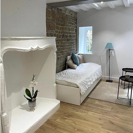 Superbe Appartement Avec Acces Patio Caen Eksteriør billede